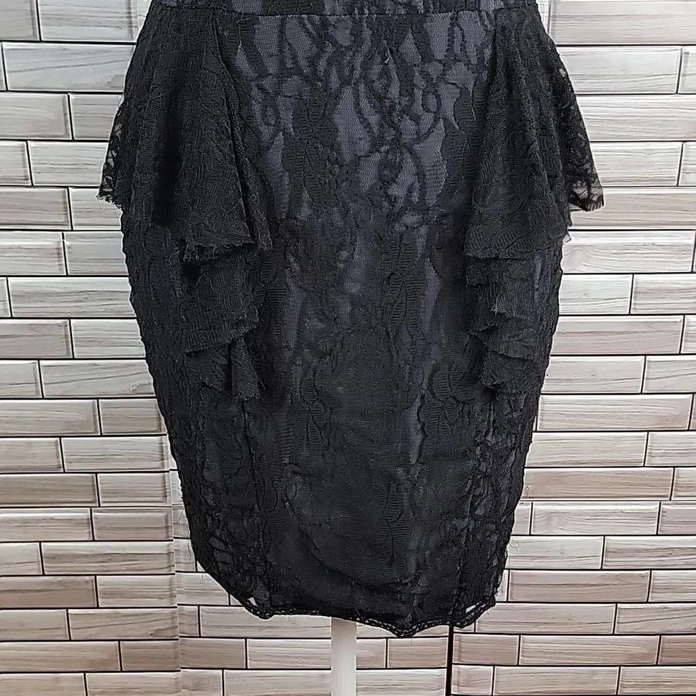 Venus black lace party dress Size 6